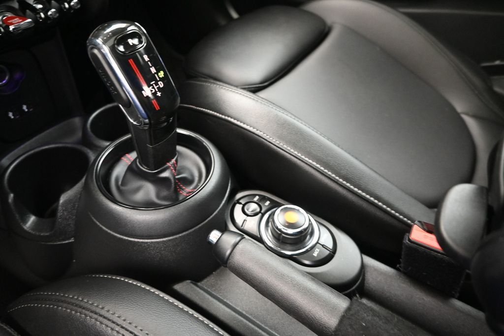 Used 2020 Gray MINI Classic image 26