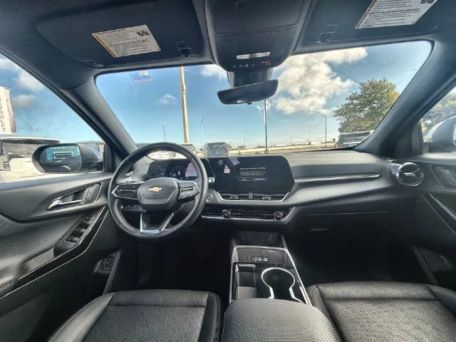 2025 Chevrolet Equinox LT - Photo 19