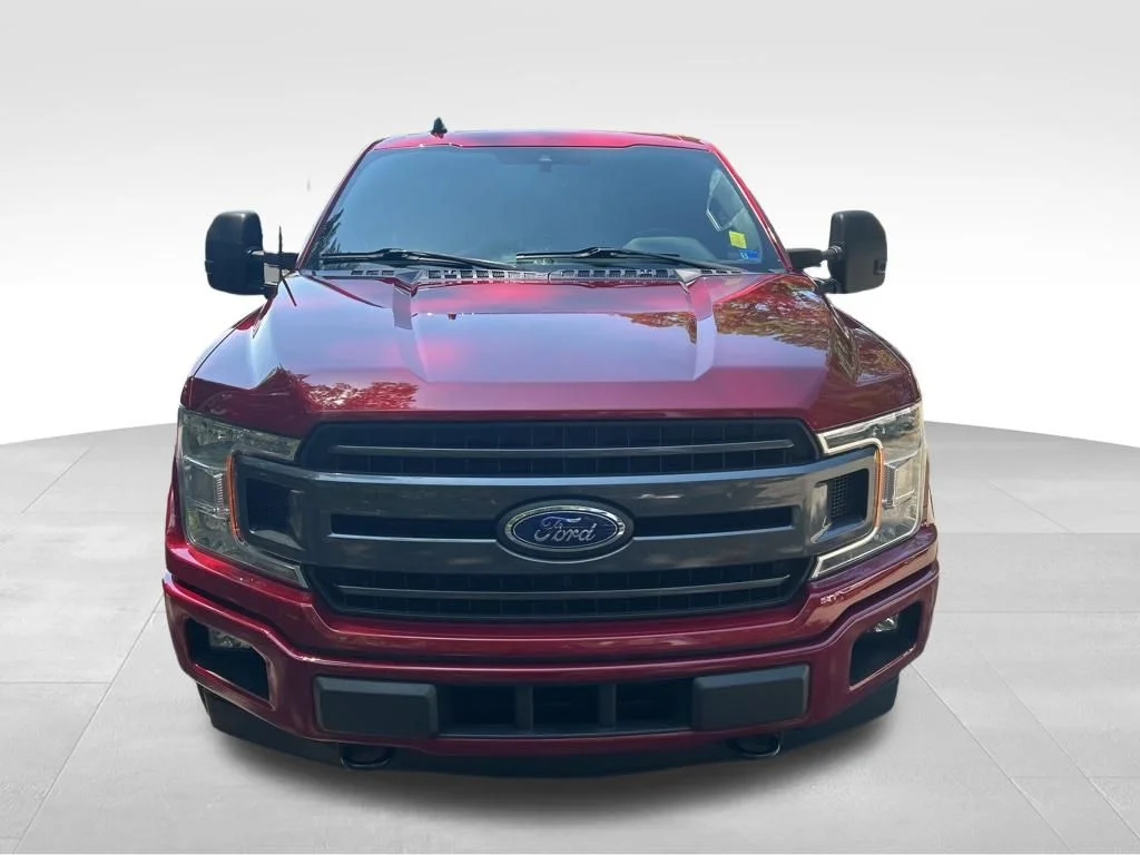 Used 2019 Red Ford XLT image 9