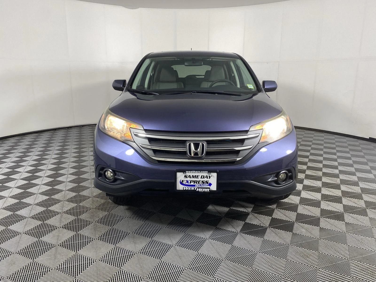 Used 2013  Honda EX image 2