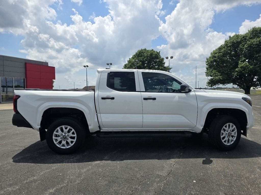 Certified Used 2024 White Toyota SR image 16