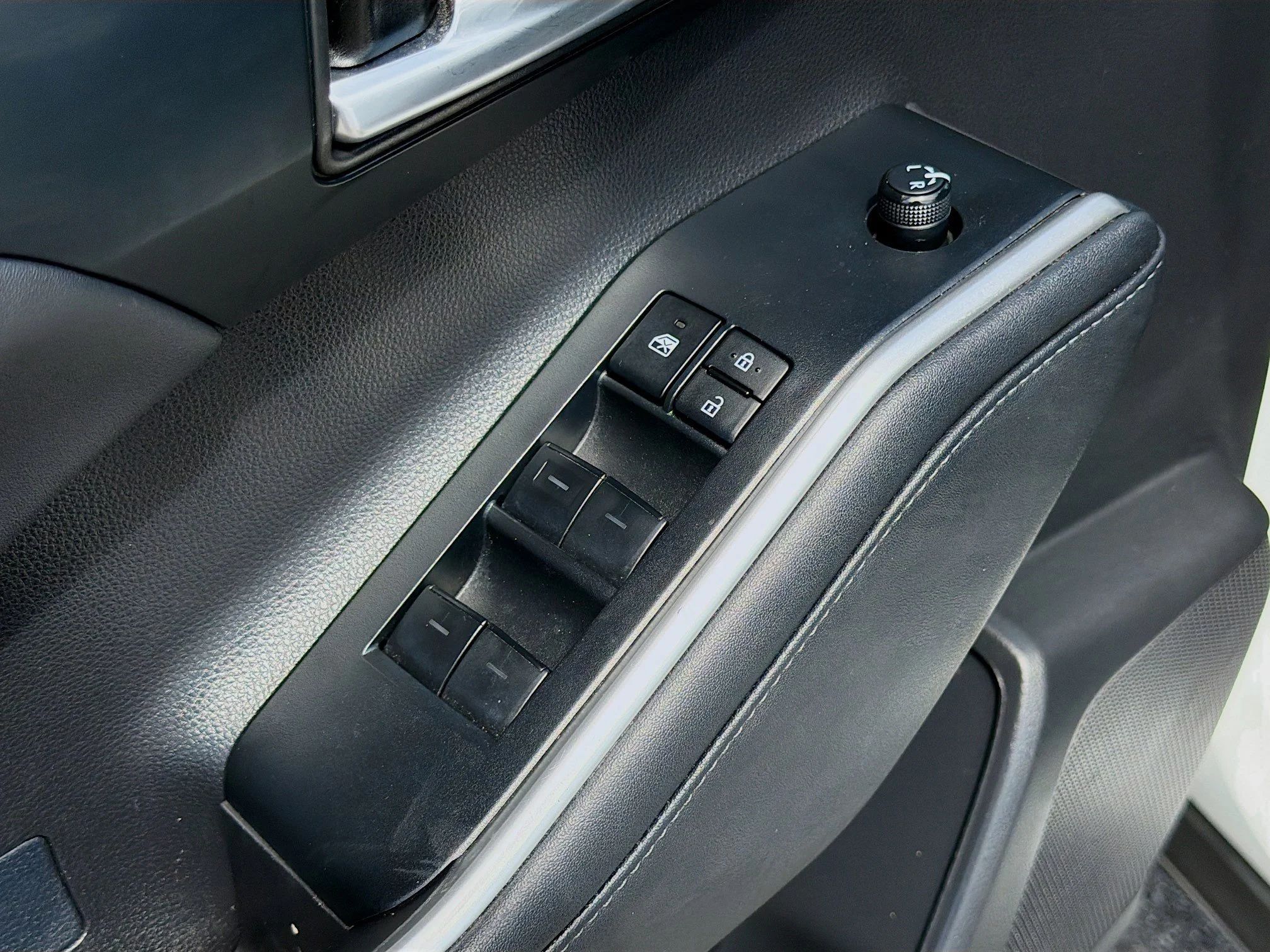 Used 2023 Pearl Toyota XSE image 24