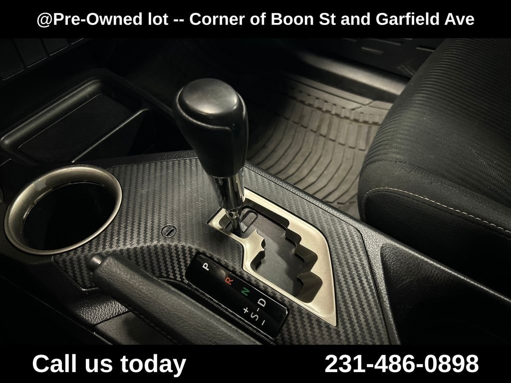 Used 2013 Red Toyota XLE image 26