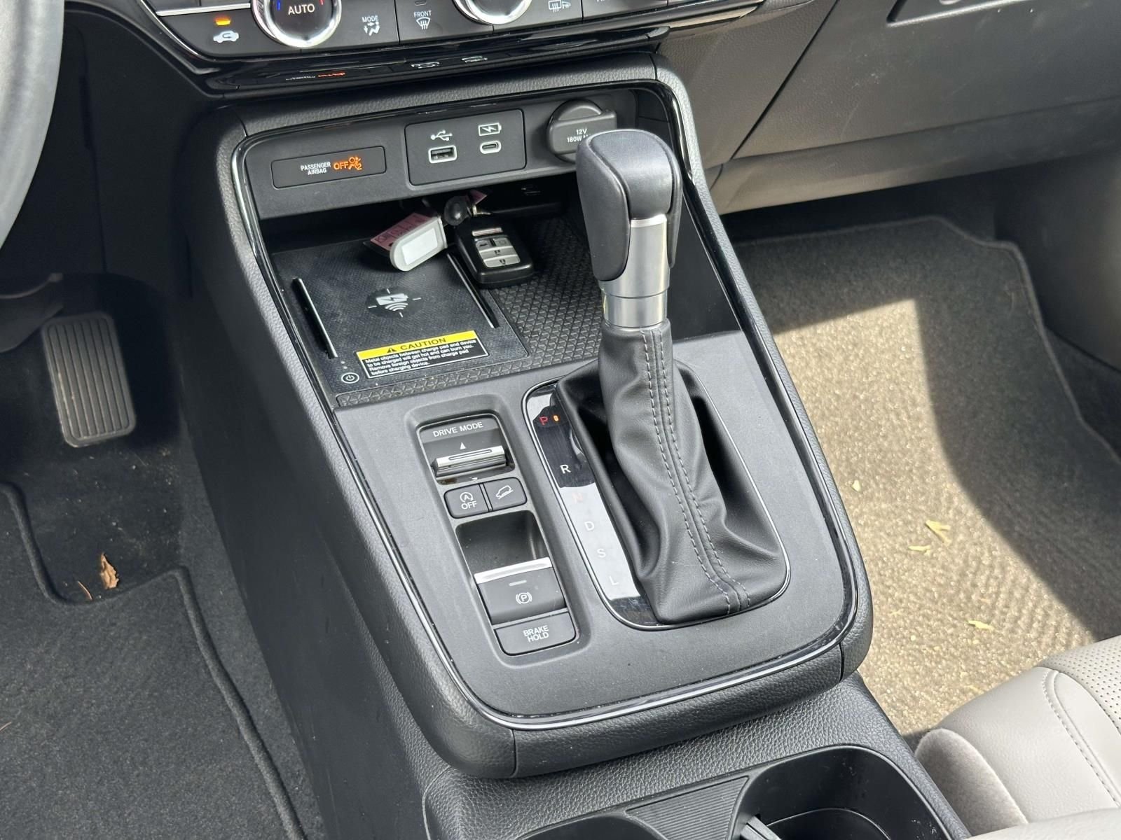Used 2024  Honda EX-L image 19
