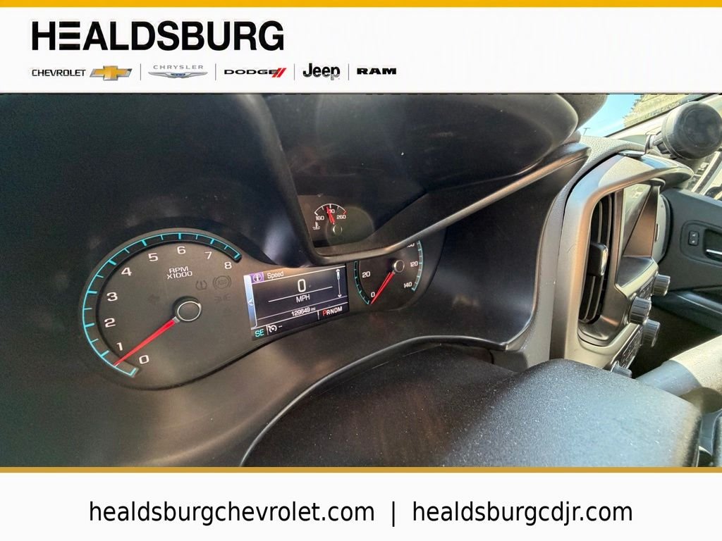 Used 2016 Gray Chevrolet Z71 image 18