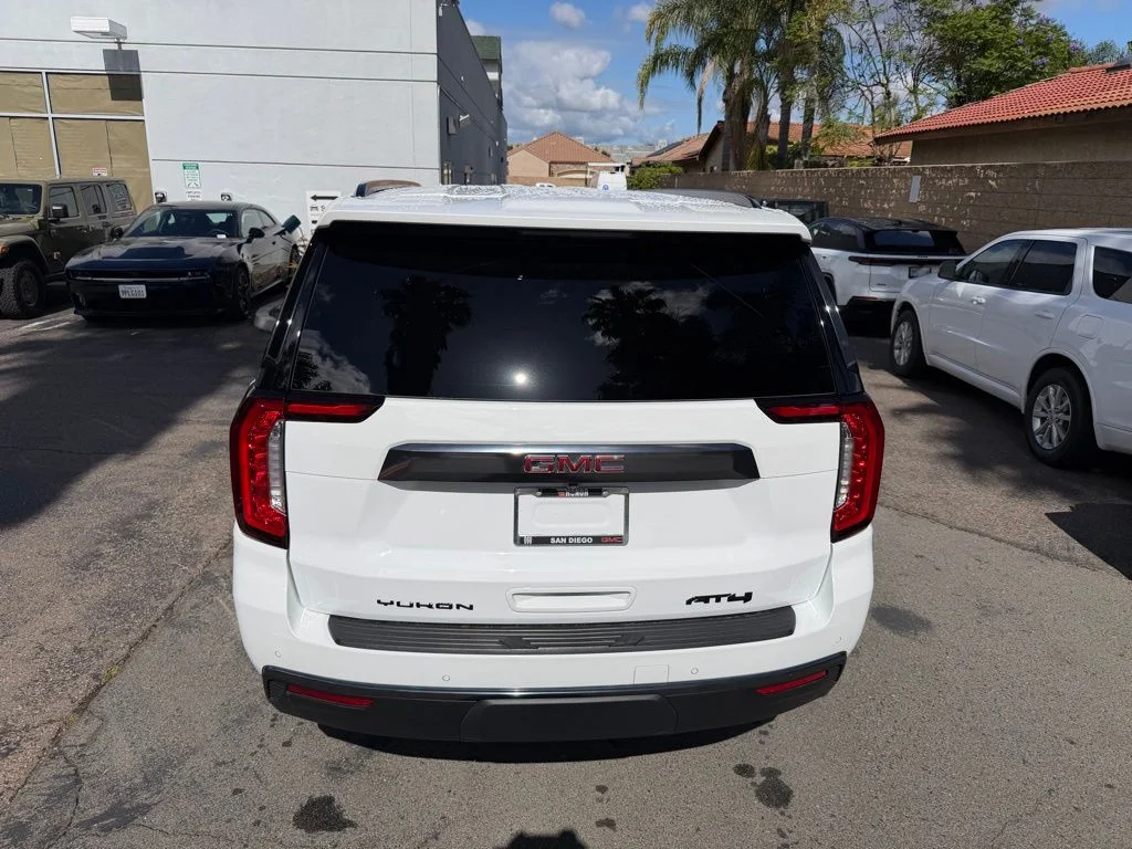 Used 2024 White GMC AT4 image 13