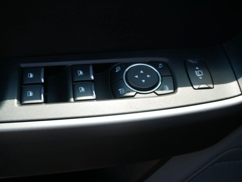 Used 2025 Black Ford XLT image 16