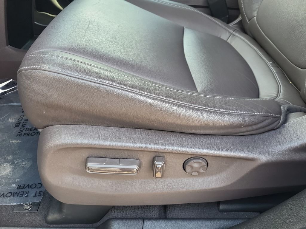 Used 2021 Gray Honda EX-L image 14