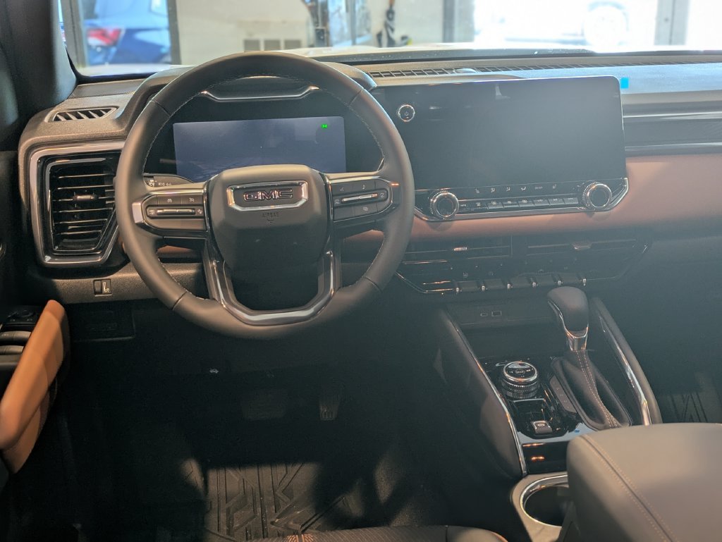 2026 GMC Canyon AT4 - Photo 42