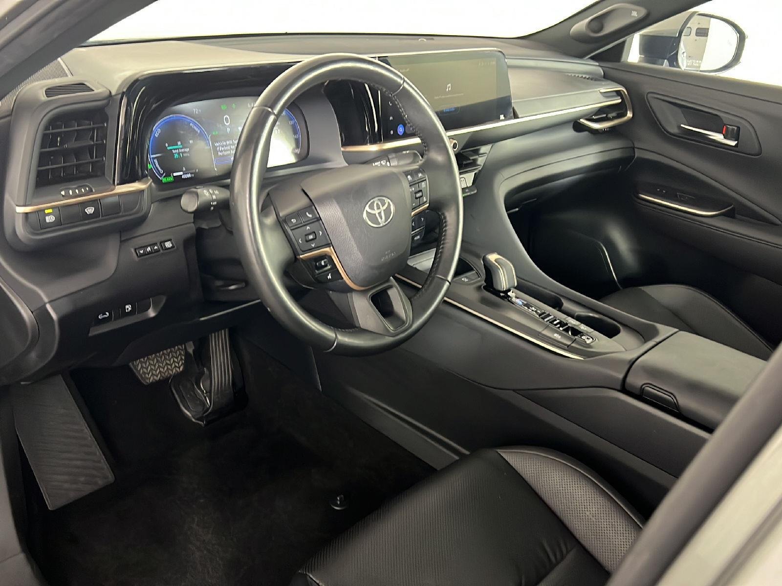 Used 2023 Heavy Metal Toyota Limited image 9