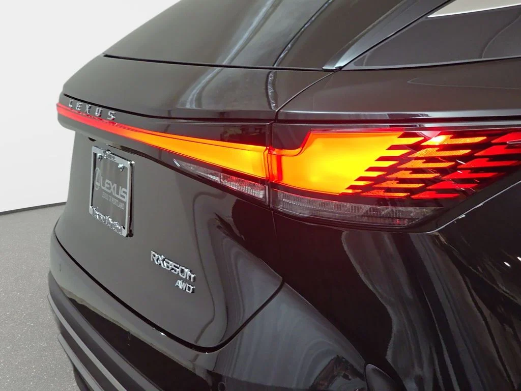 New 2026 Black Lexus 350h Premium image 31