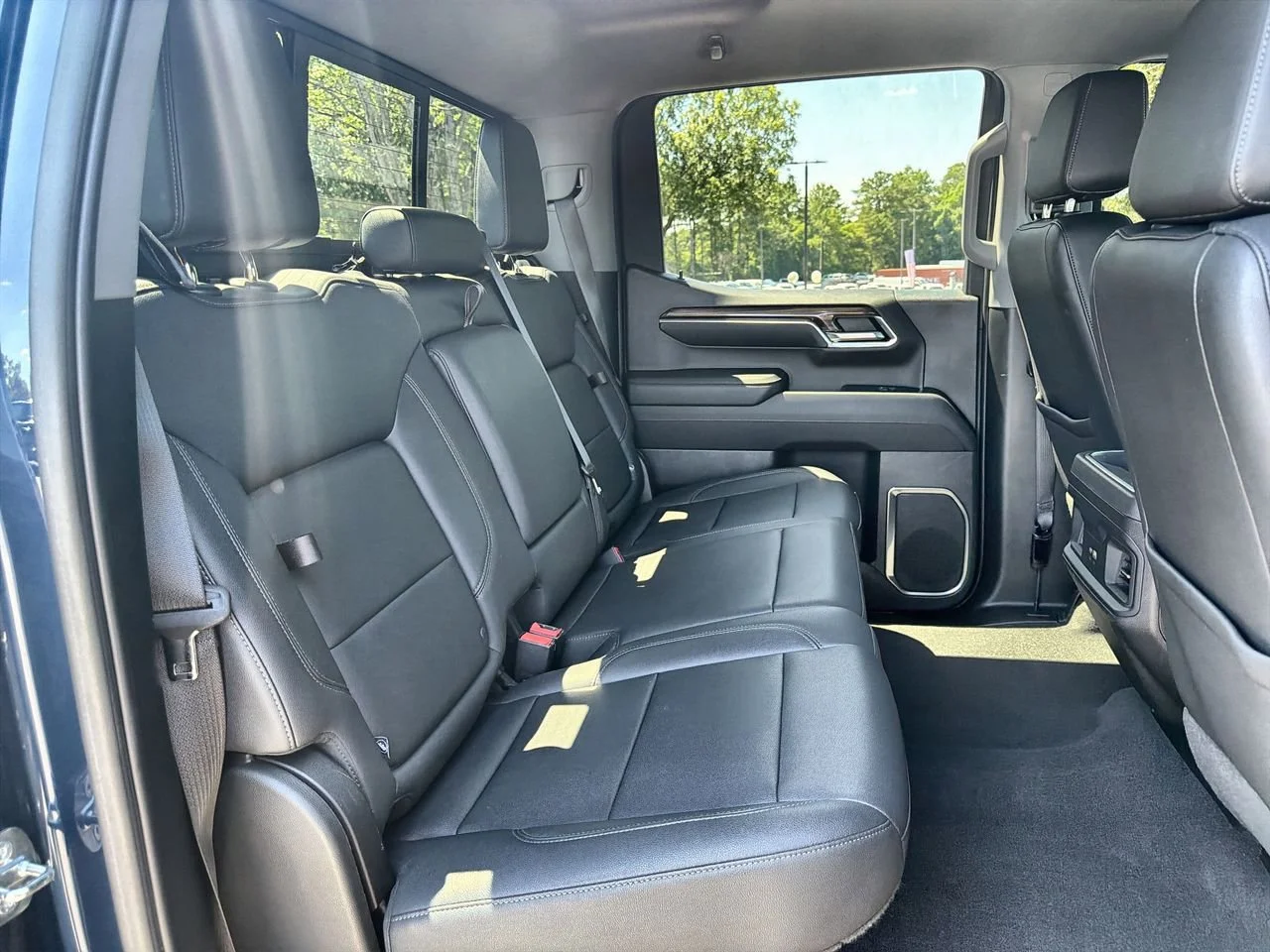 Used 2023 Northsky Blue Metallic Chevrolet RST image 22