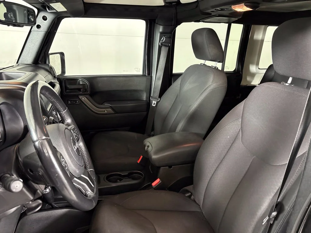 Used 2018 Black Jeep Unlimited Sport image 23