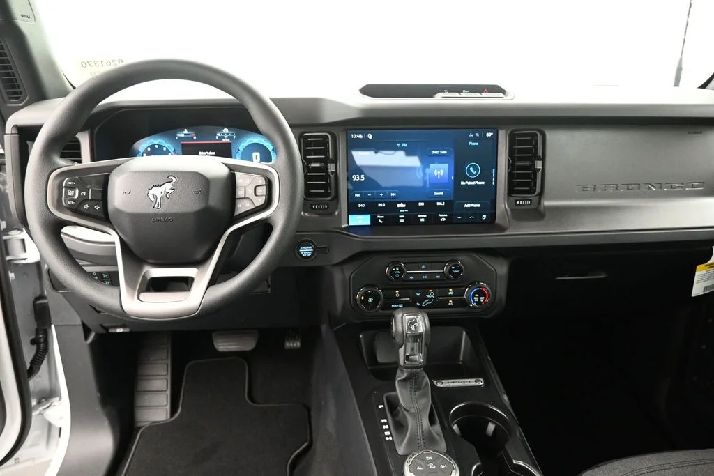 New 2026 Oxford White Ford Base image 17