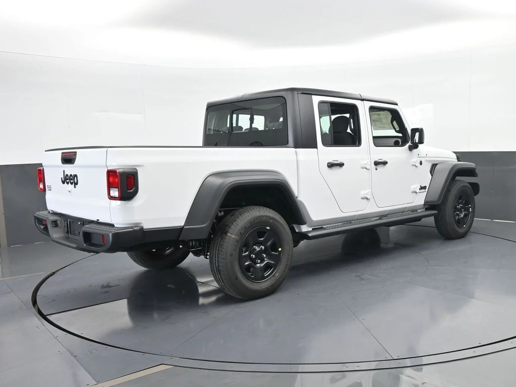 New 2026 Bright White Clear-Coat Exterior Paint Jeep Sport image 6