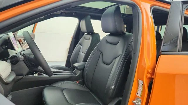 New 2026 Joose Exterior Paint Jeep Limited image 18