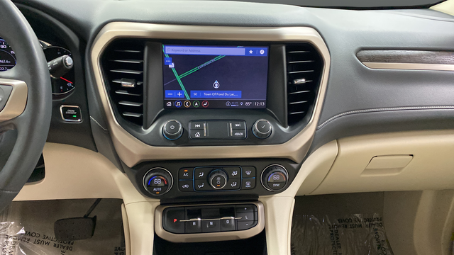 Used 2023 White Frost Tricoat GMC Denali image 13