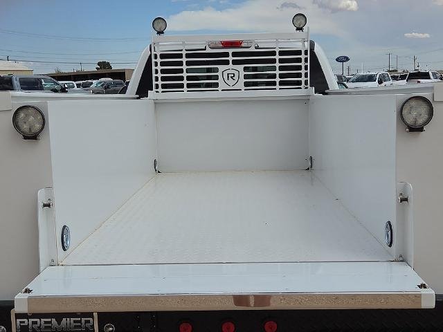 New 2025 Oxford White Ford F-350® XL image 39
