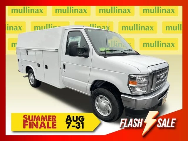 2025 Ford E-350SD Base