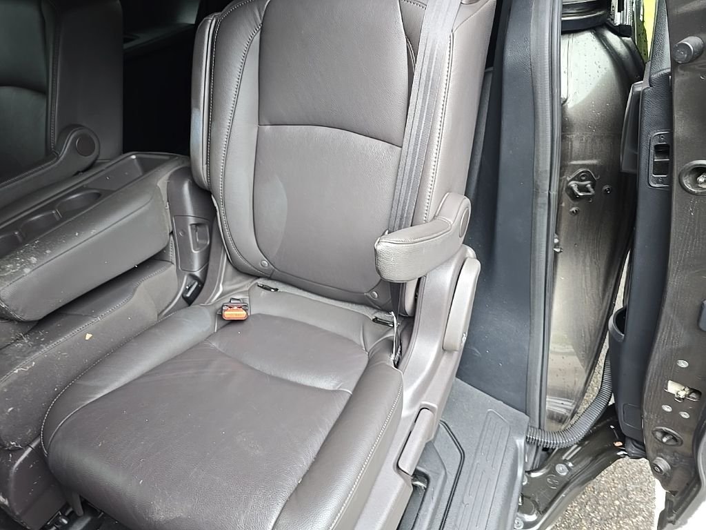 Used 2020 Gray Honda EX-L image 15