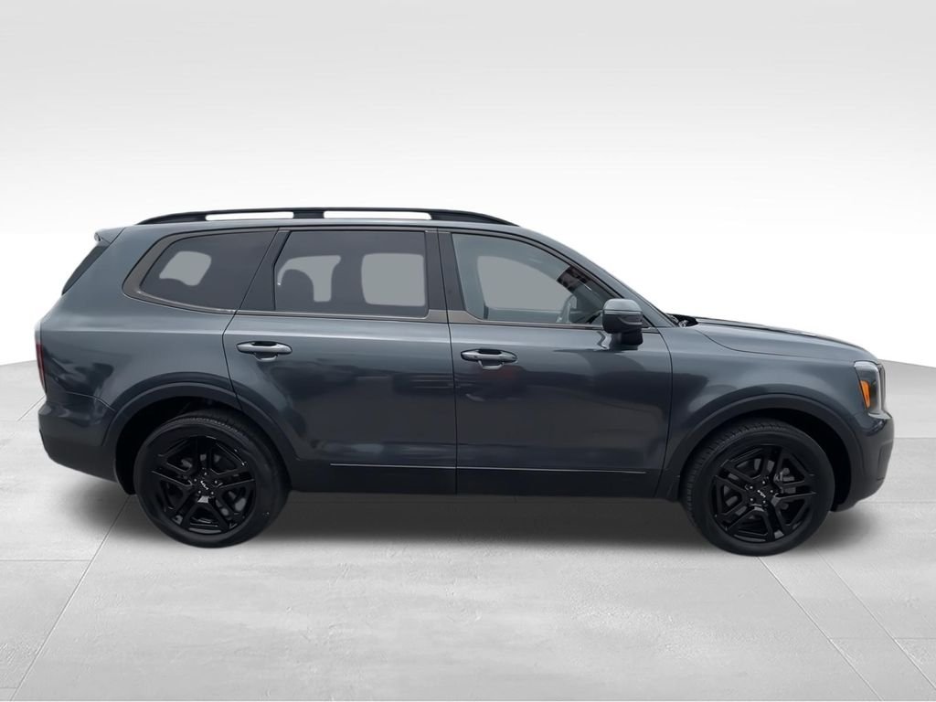 Used 2024 Gray Kia EX X-Line image 9