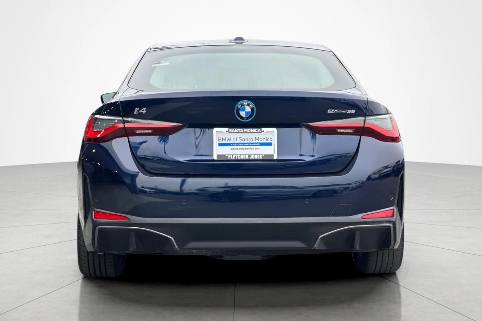 Used 2023 Tanzanite Blue II Metallic BMW eDrive35 image 4