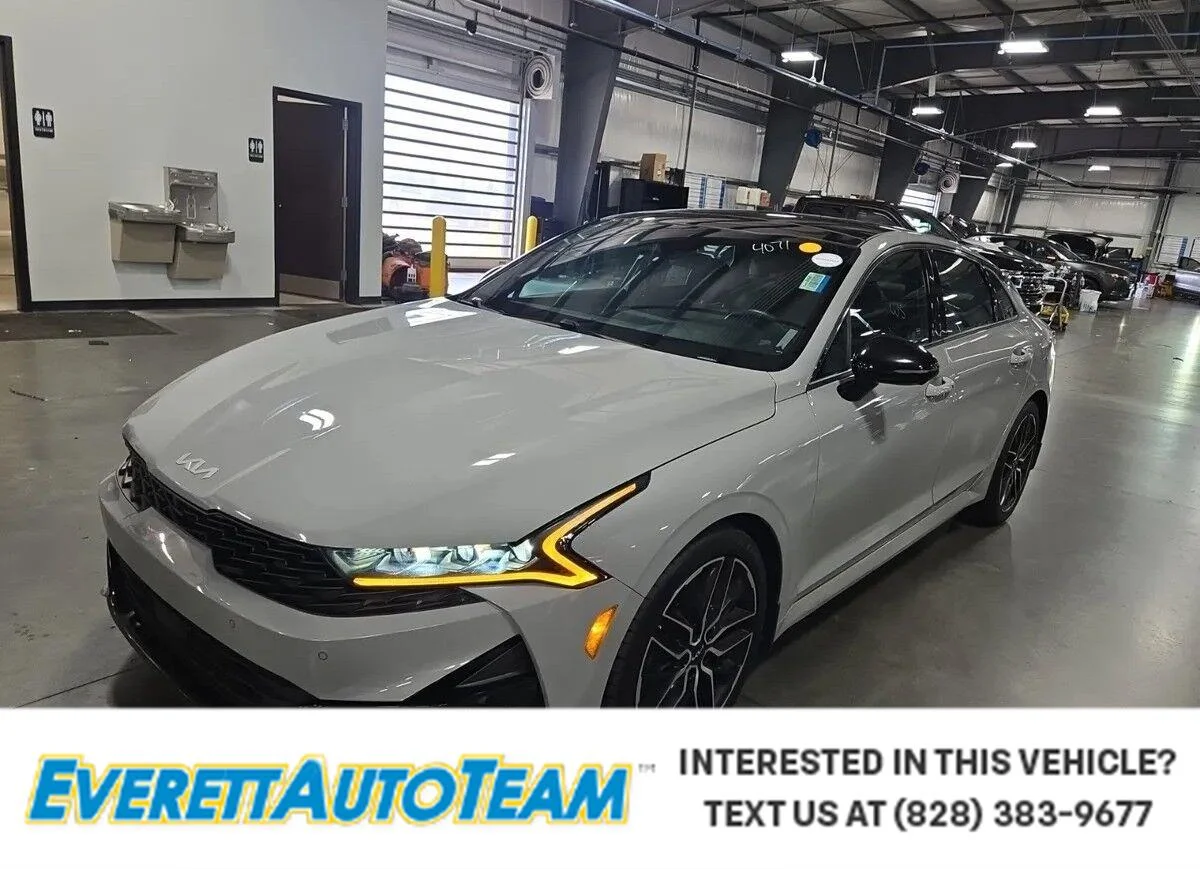 Used 2022 Wolf Gray Kia GT image 1