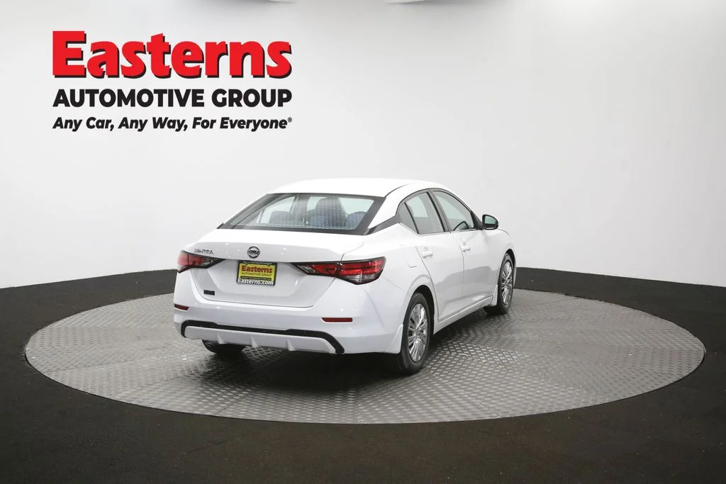 Used 2020 White Nissan S image 39