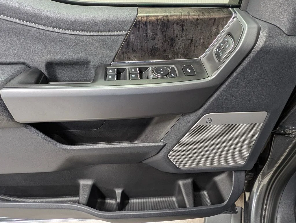 New 2026 Carbonized Gray Metallic Ford F-250® Lariat® image 14