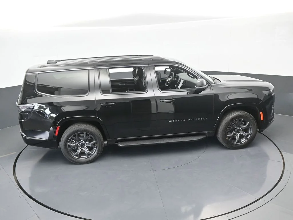 New 2026 High Gloss Black Exterior Paint Jeep Limited Altitude image 51