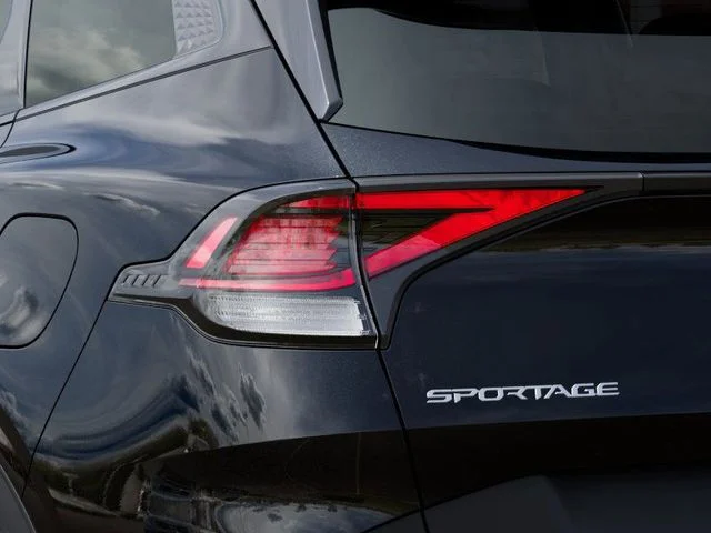 New 2024 Fusion Black Kia X-Line image 11