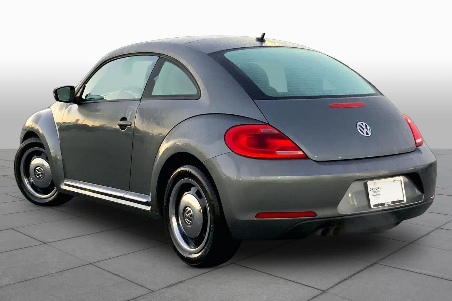 Used 2012 Platinum Gray Metallic Volkswagen 2.5L w/Sound/Nav PZEV image 10