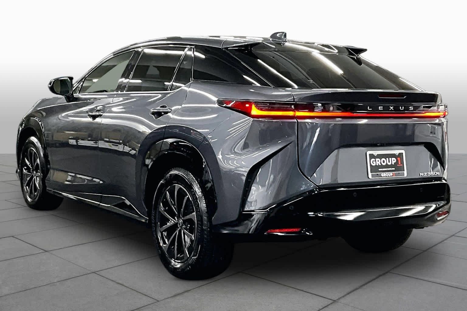 2026 Lexus RZ Base - Photo 11