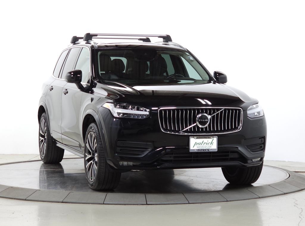 2021 Volvo XC90 T6 Momentum AWD's photo