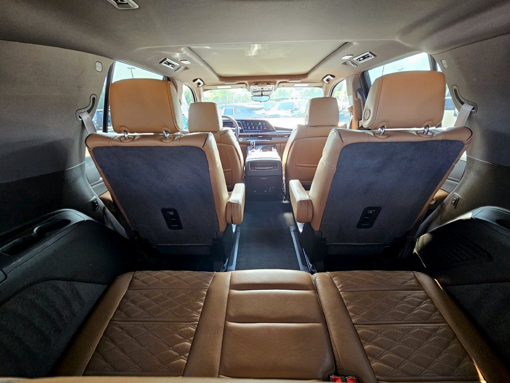 2023 Cadillac Escalade Premium Luxury - Photo 22