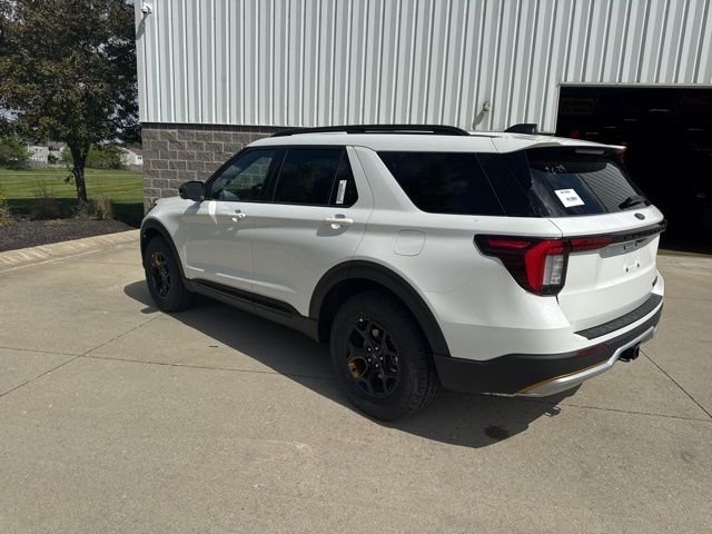 New 2026 Star White Metallic Tri-Coat Ford Tremor® image 38