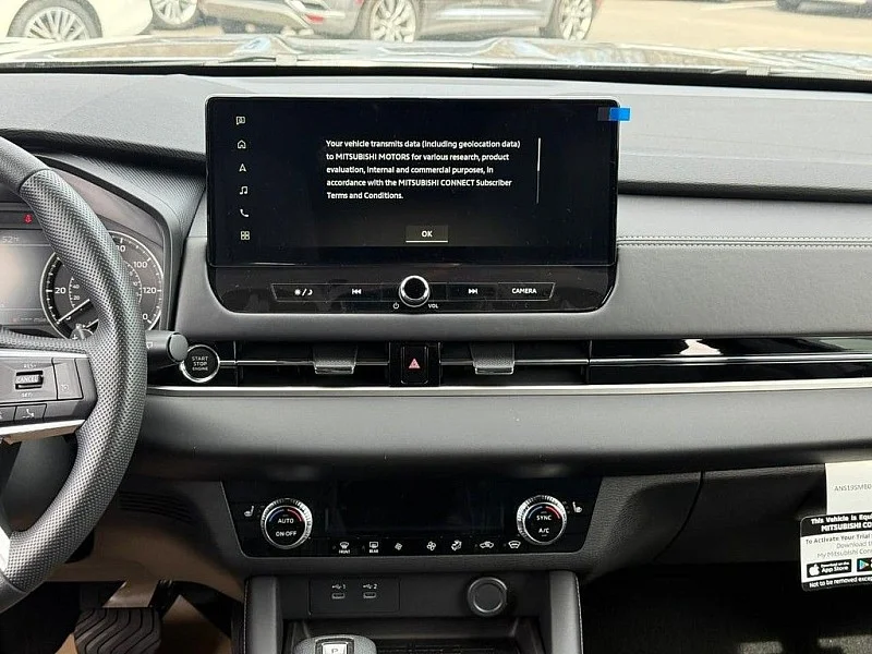2026 Mitsubishi Outlander ES - Photo 8