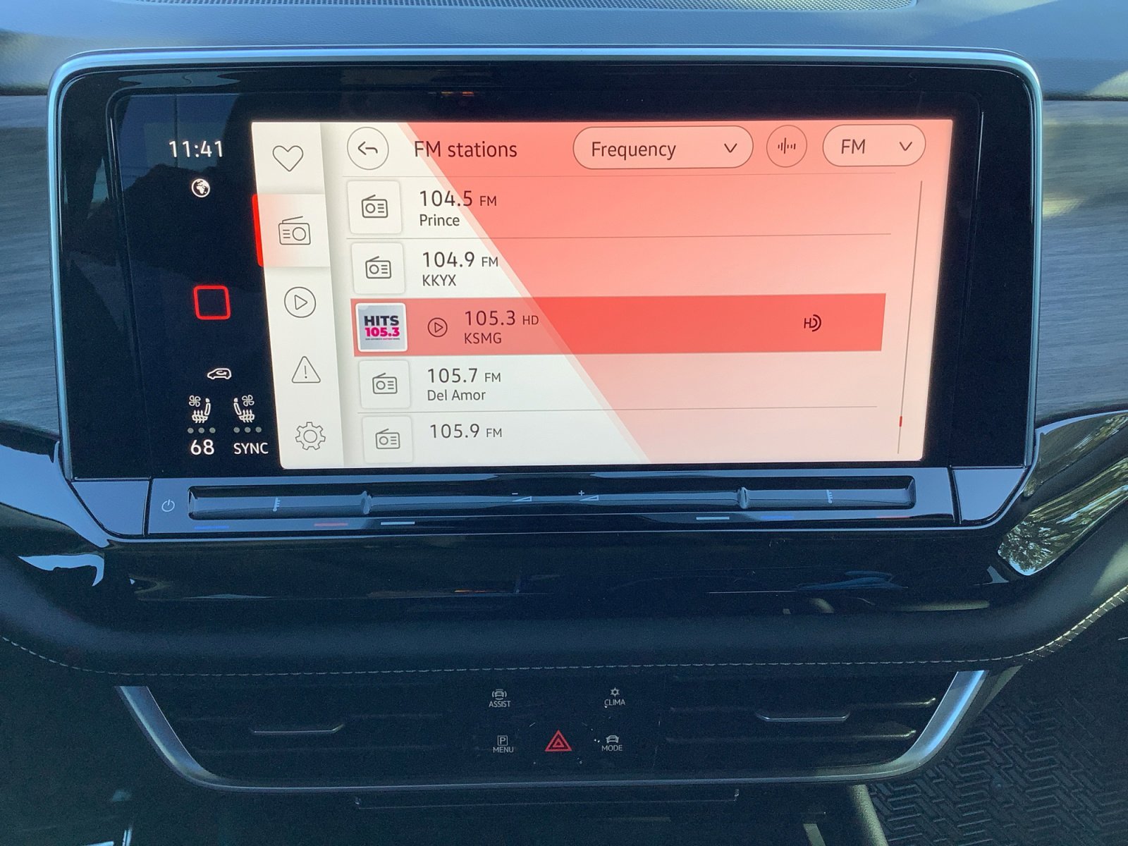 New 2026 Avocado Green Pearl Volkswagen 2.0T SEL Premium R-Line image 15