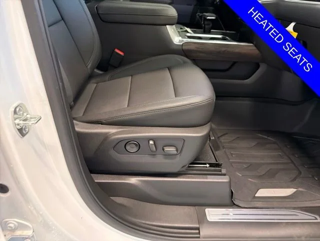 2026 GMC Sierra 1500 SLT - Photo 6