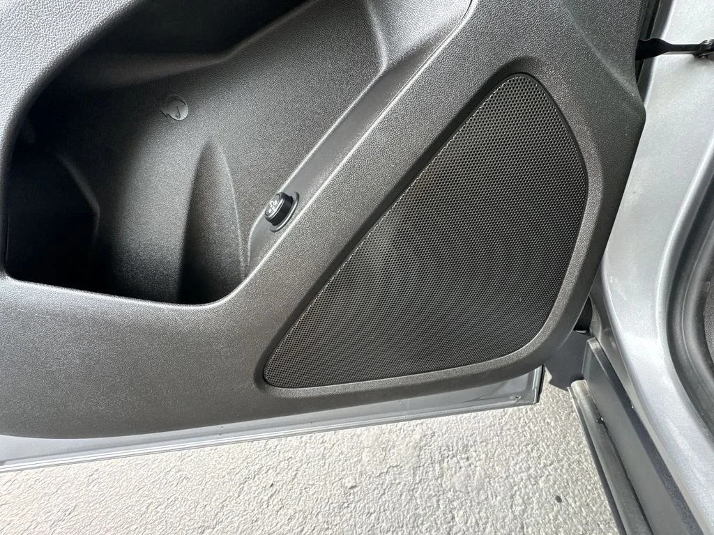 Used 2023 Gray Chevrolet LT image 24