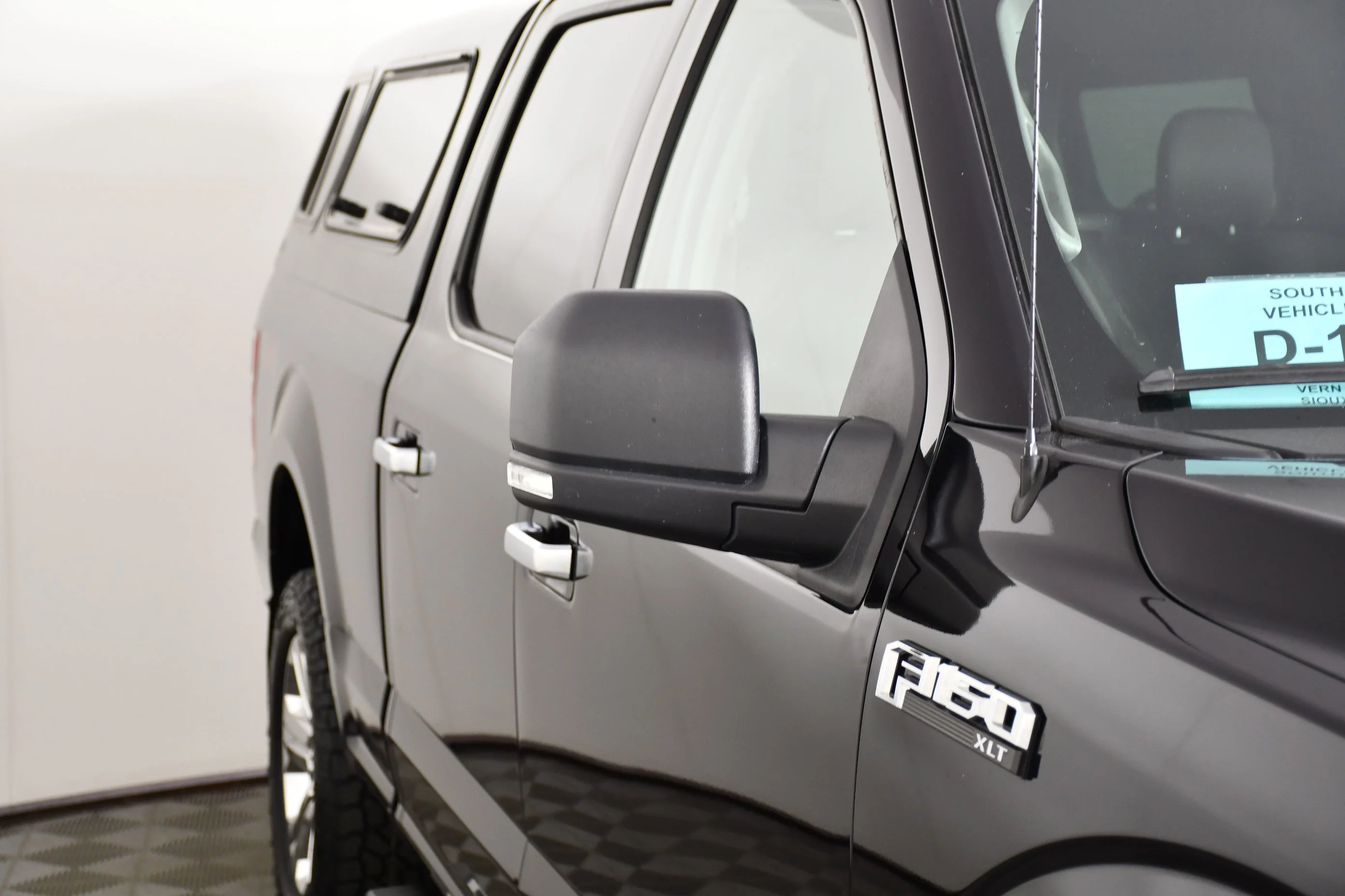 Used 2019 Black Metallic Ford XLT image 14