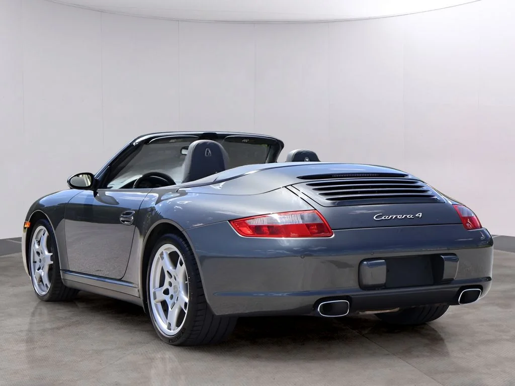 Used 2006 Slate Gray Metallic Porsche Carrera 4 image 3