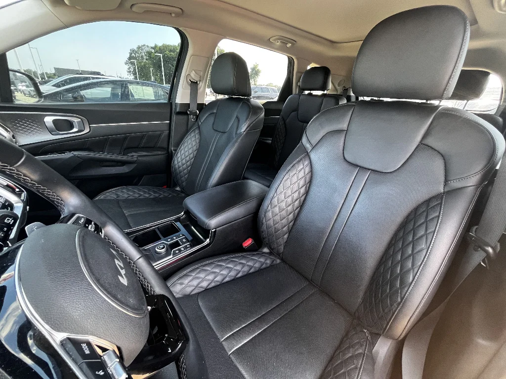 Used 2022 Ebony Black Kia SX Prestige image 8