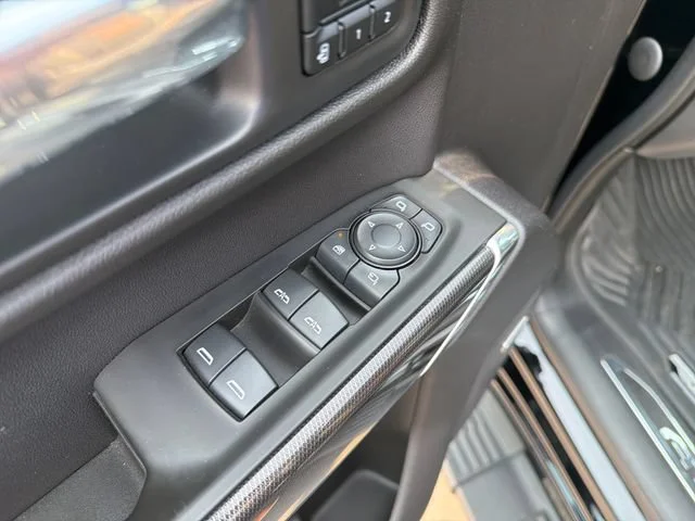 Used 2020 ONYX BLACK GMC AT4 image 14