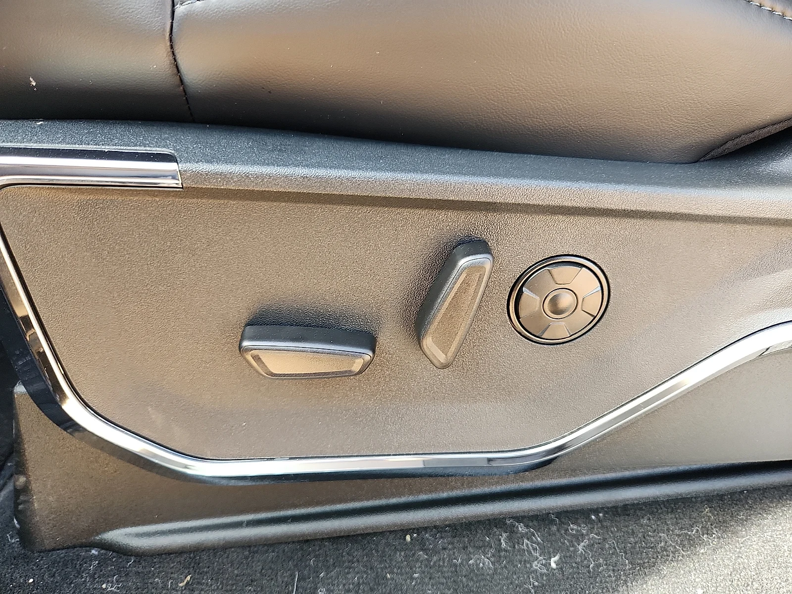New 2026 Agate Black Metallic Ford F-250® Platinum® image 16