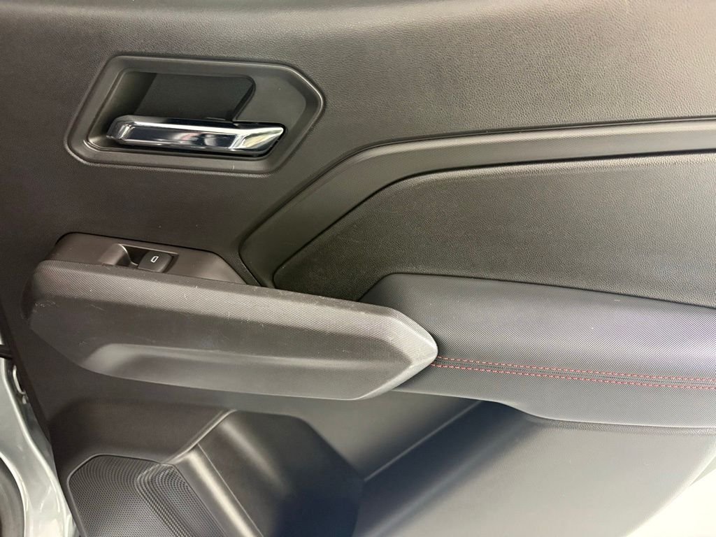 Used 2023 Gray Chevrolet Z71 image 15