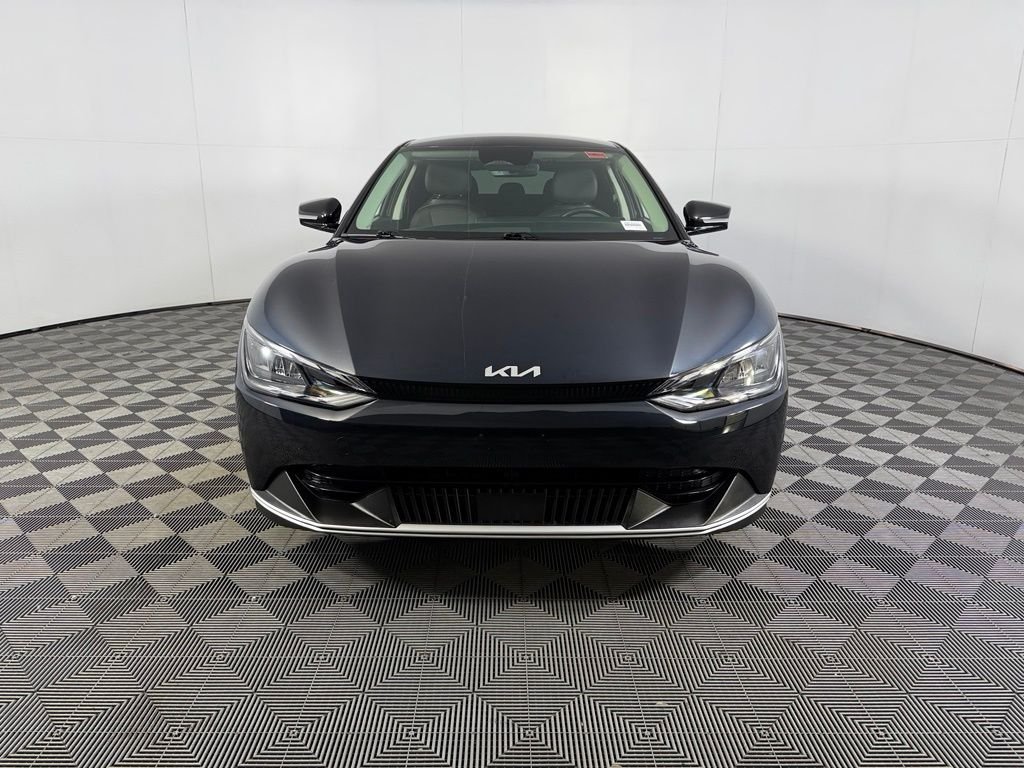 Used 2024 Blue Kia Light image 10