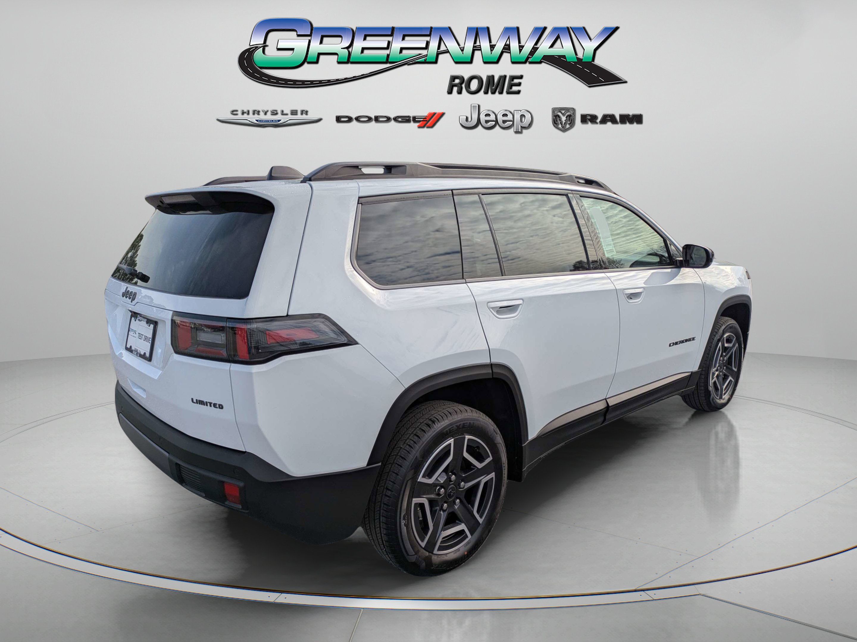 New 2026 Bright White Clear-Coat Exterior Paint Jeep Limited image 6