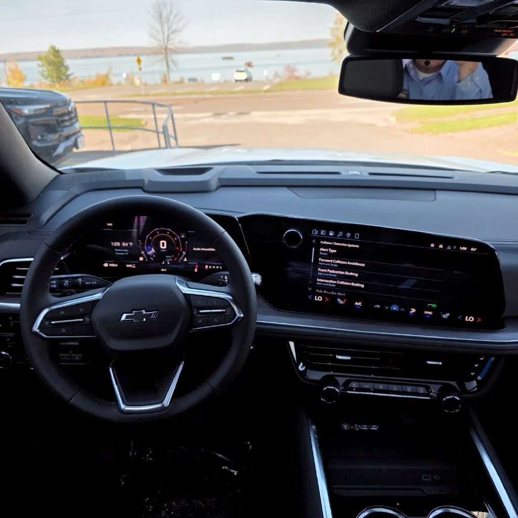 2027 Chevrolet Tahoe Z71 - Photo 20