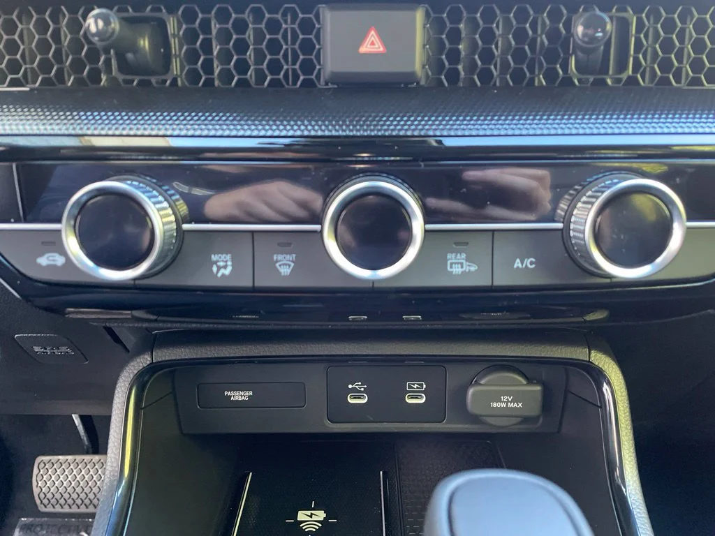 New 2027 Platinum White Pearl Honda EX-L AWD image 17